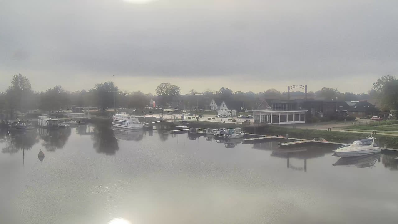Archiv Foto Webcam Barßel: Bootshafen