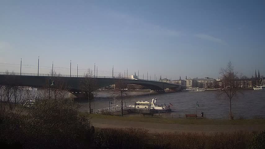 Archived image Webcam Kennedy Bridge in Bonn