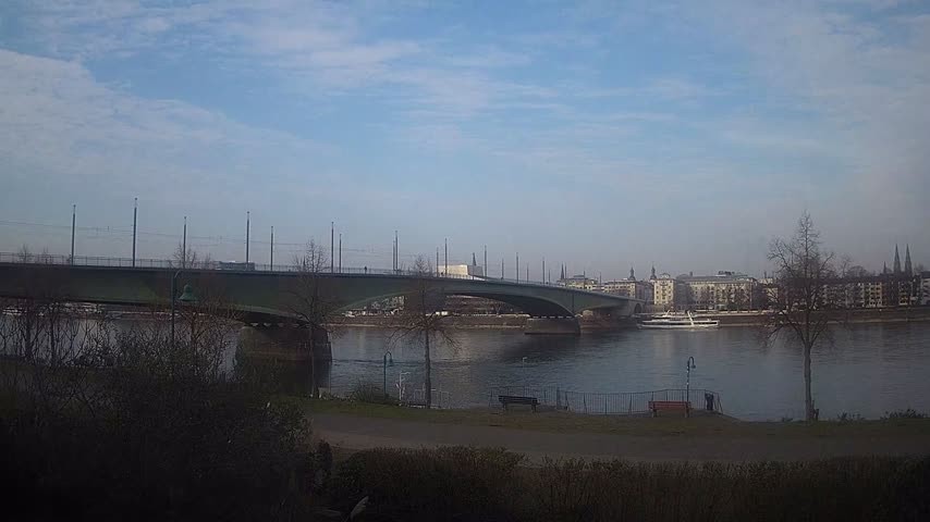 Archiv Foto Webcam Kennedybrücke in Bonn