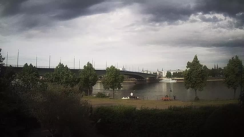 Archived image Webcam Kennedy Bridge in Bonn