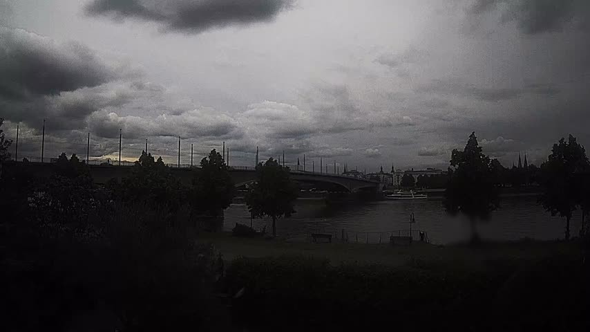 Archiv Foto Webcam Kennedybrücke in Bonn