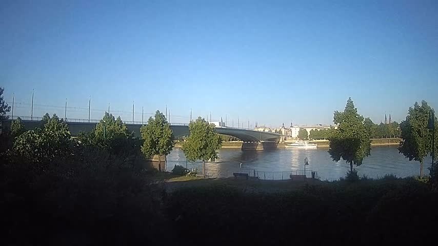 Archived image Webcam Kennedy Bridge in Bonn