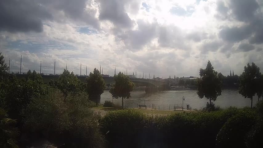 Archived image Webcam Kennedy Bridge in Bonn