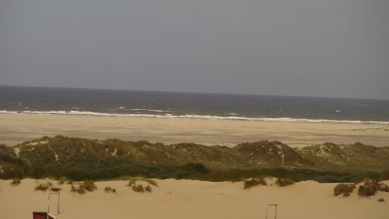 Archived image Webcam Borkum: Guest House Victoria