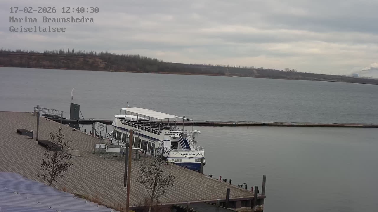 Archiv Foto Webcam Braunsbedra: Geiseltalsee