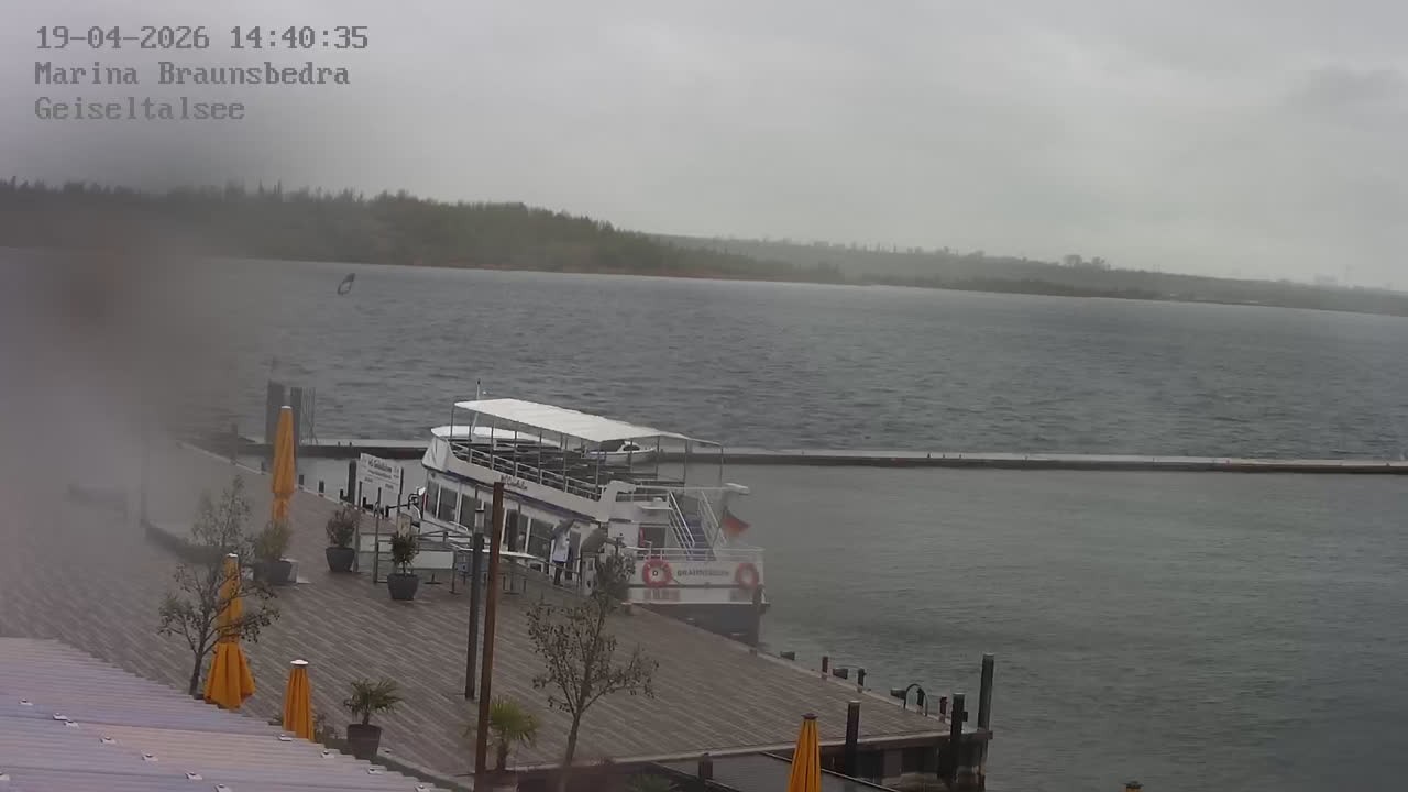 Archiv Foto Webcam Braunsbedra: Geiseltalsee