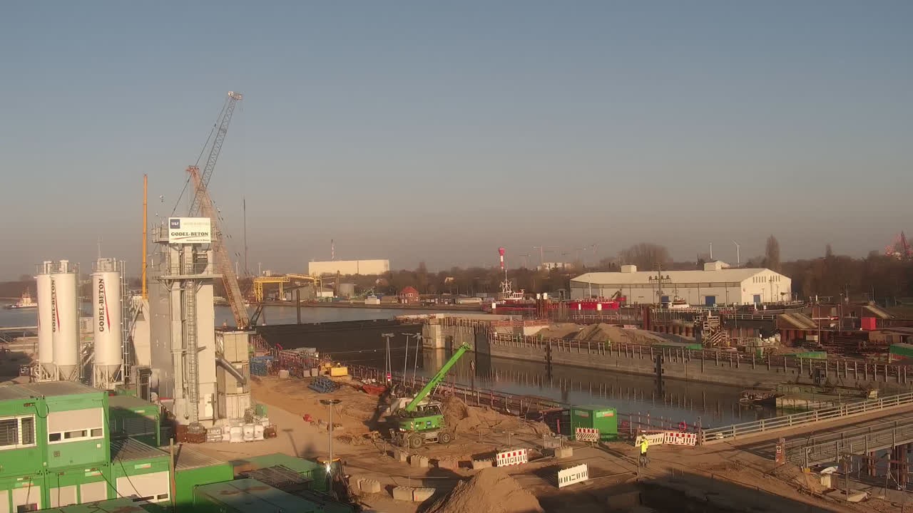 Archiv Foto Webcam Brunsbüttel: Schleusenkammern am Nord-Ostsee Kanal