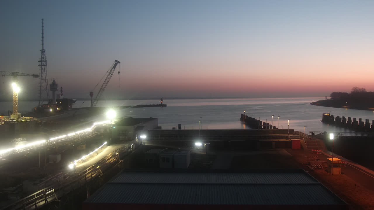 Archiv Foto Webcam Brunsbüttel: Schleusenkammern am Nord-Ostsee Kanal
