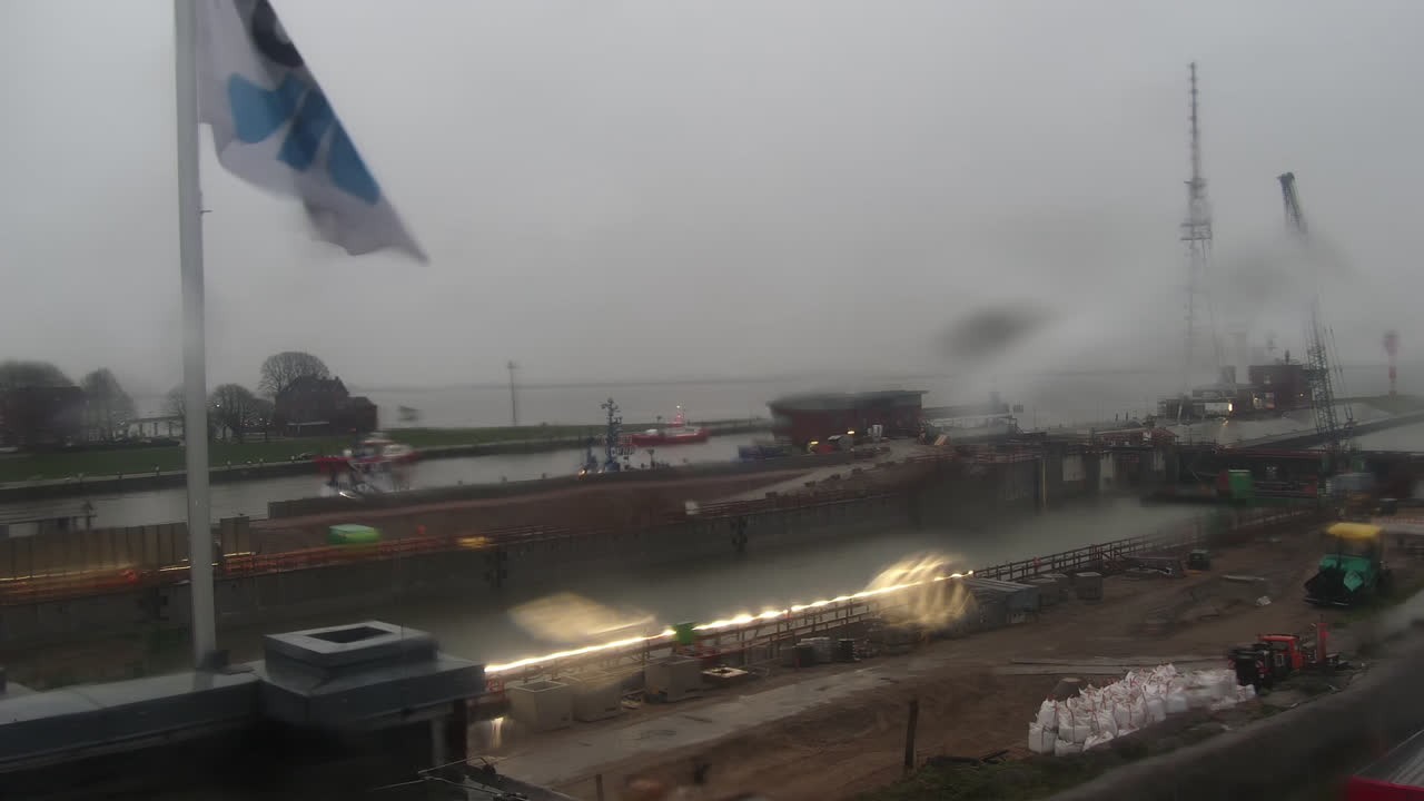 Archiv Foto Webcam Brunsbüttel: Schleusenkammern am Nord-Ostsee Kanal
