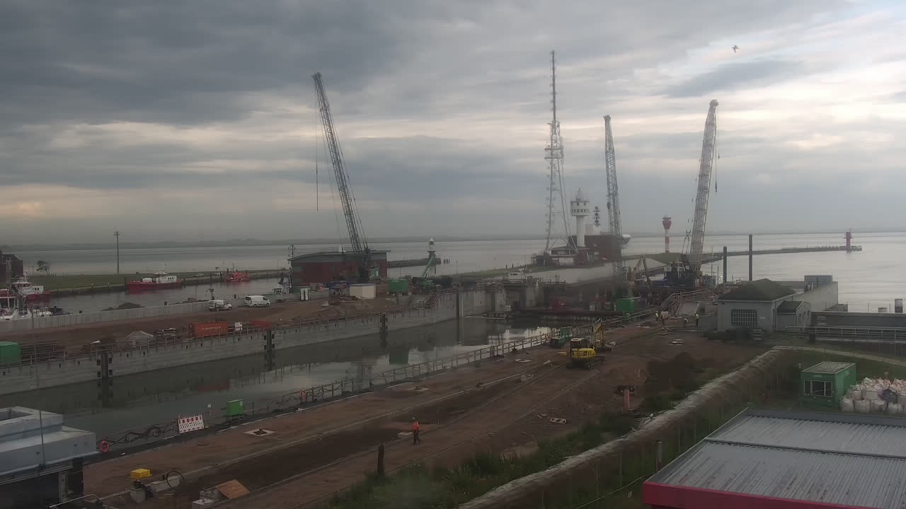 Archiv Foto Webcam Brunsbüttel: Schleusenkammern am Nord-Ostsee Kanal
