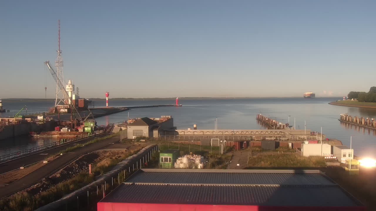 Archiv Foto Webcam Brunsbüttel: Schleusenkammern am Nord-Ostsee Kanal