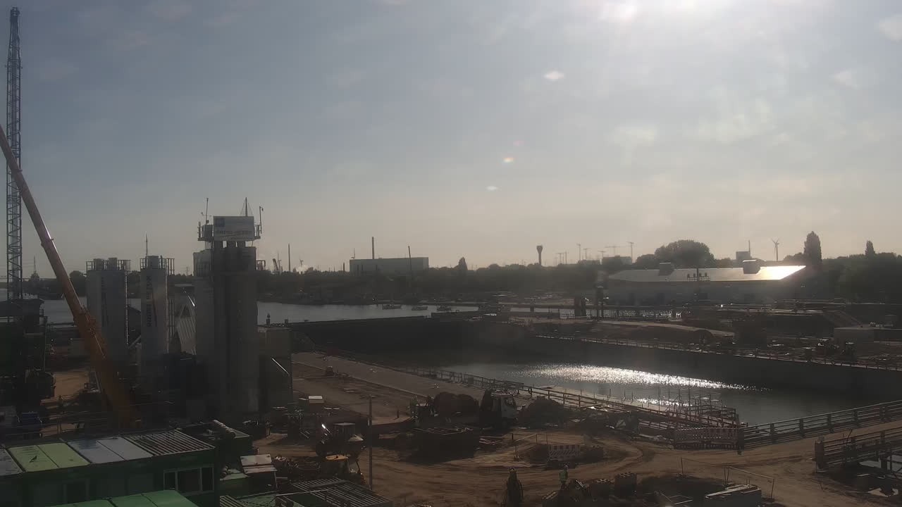 Archiv Foto Webcam Brunsbüttel: Schleusenkammern am Nord-Ostsee Kanal