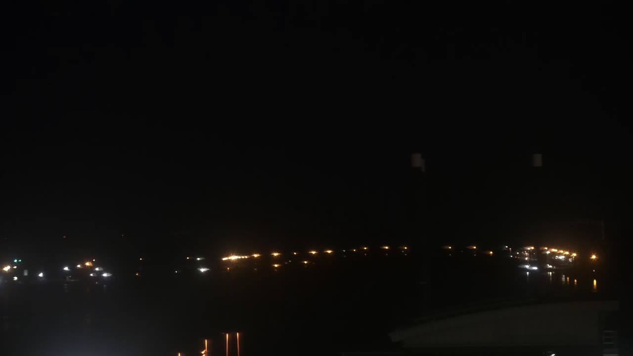 Archiv Foto Webcam Brunsbüttel: Schleusenkammern am Nord-Ostsee Kanal
