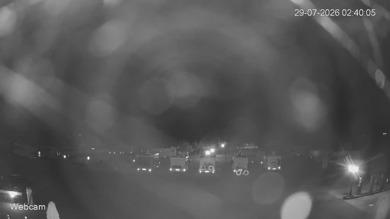 Archived image Webcam Damp: camper van park