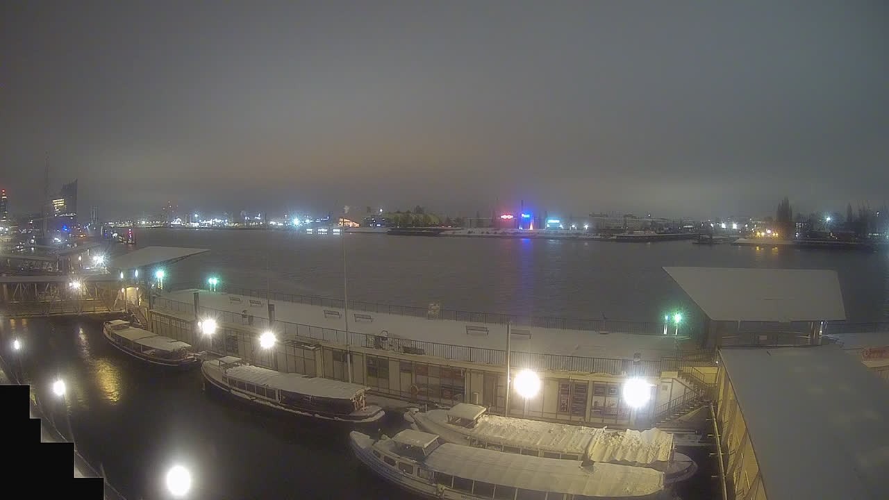 Archiv Foto Webcam Hamburg: Landungsbrücken