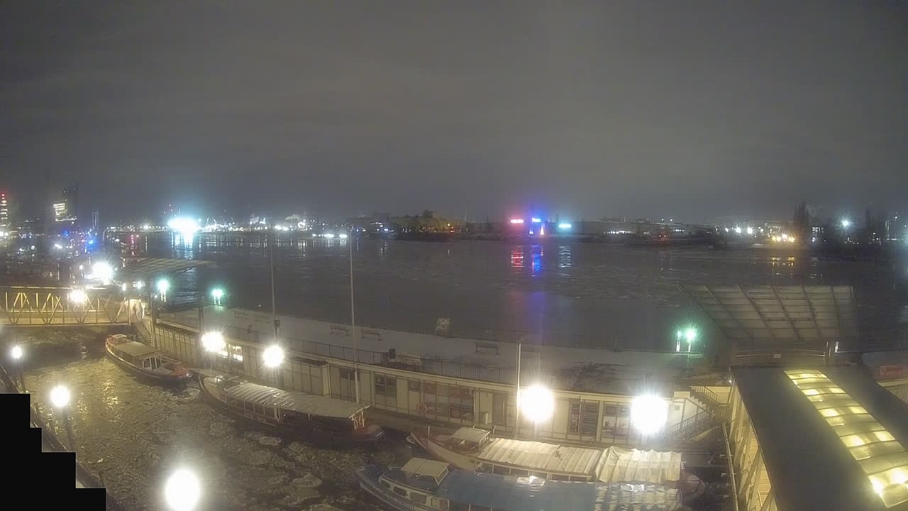 Archiv Foto Webcam Hamburg: Landungsbrücken