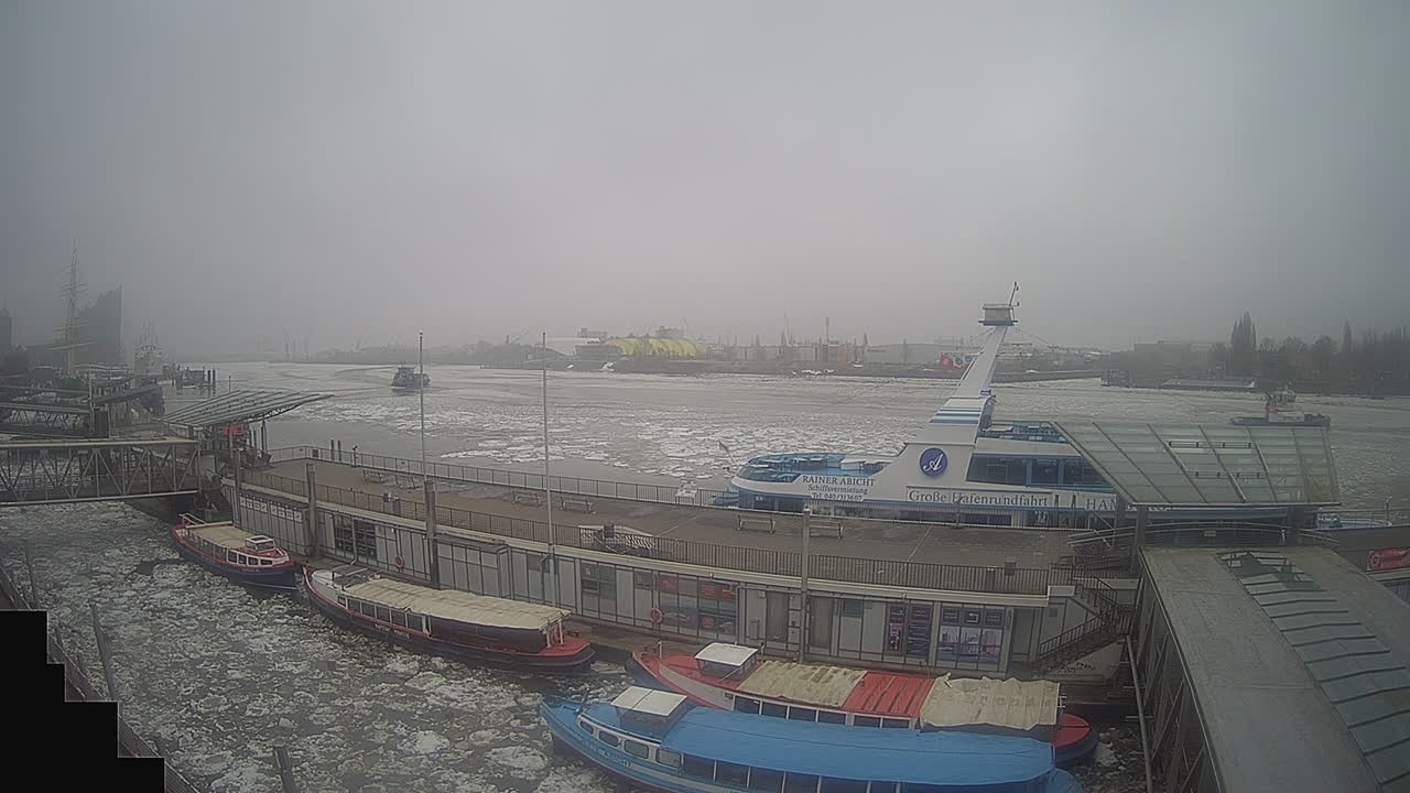 Archived image Webcam Hamburg: Cargo bridges