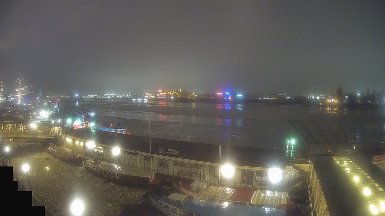 Archived image Webcam Hamburg: Cargo bridges