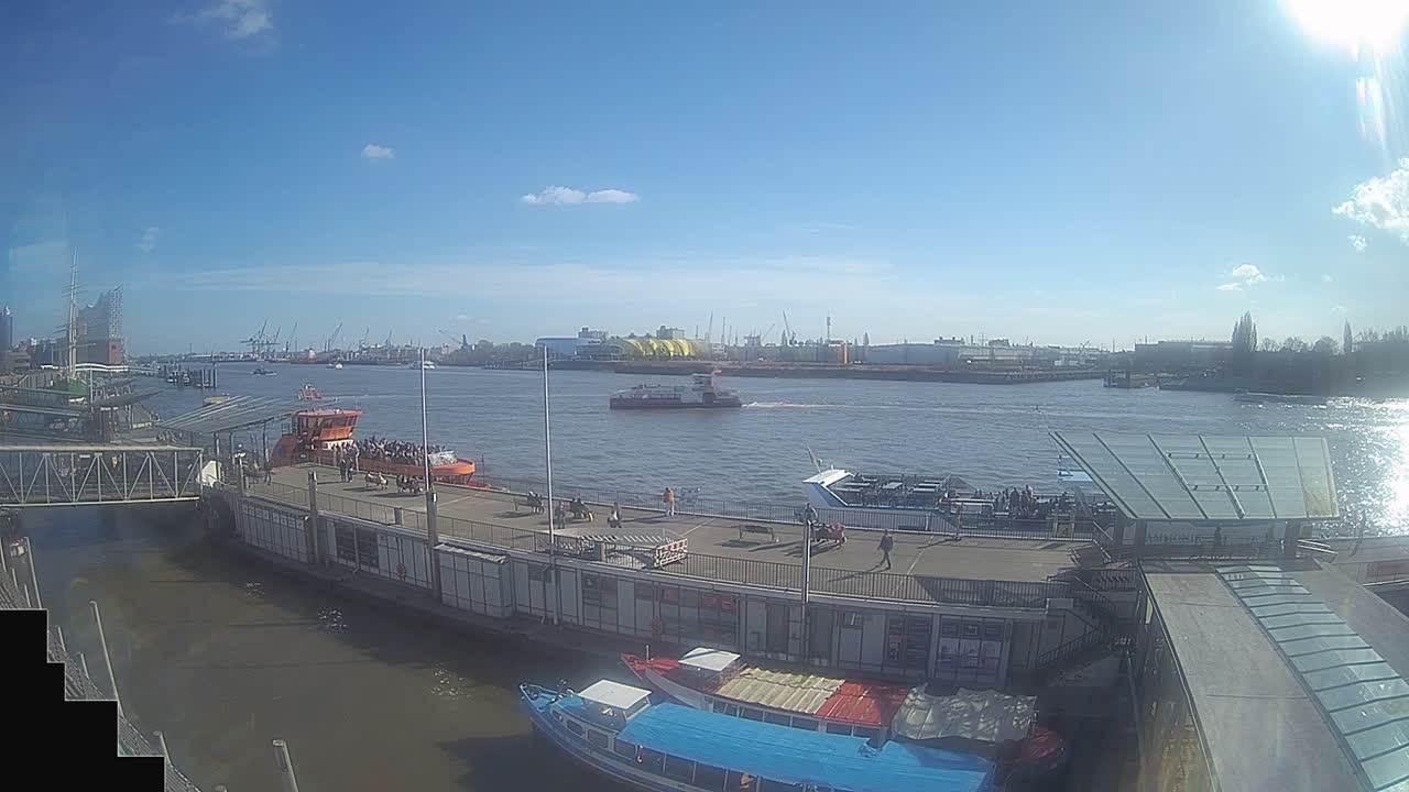 Archived image Webcam Hamburg: Cargo bridges