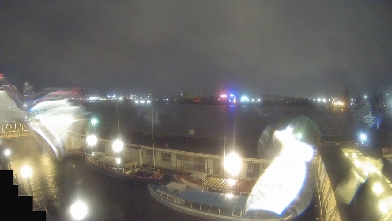 Archiv Foto Webcam Hamburg: Landungsbrücken