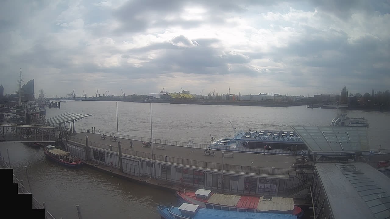 Archived image Webcam Hamburg: Cargo bridges