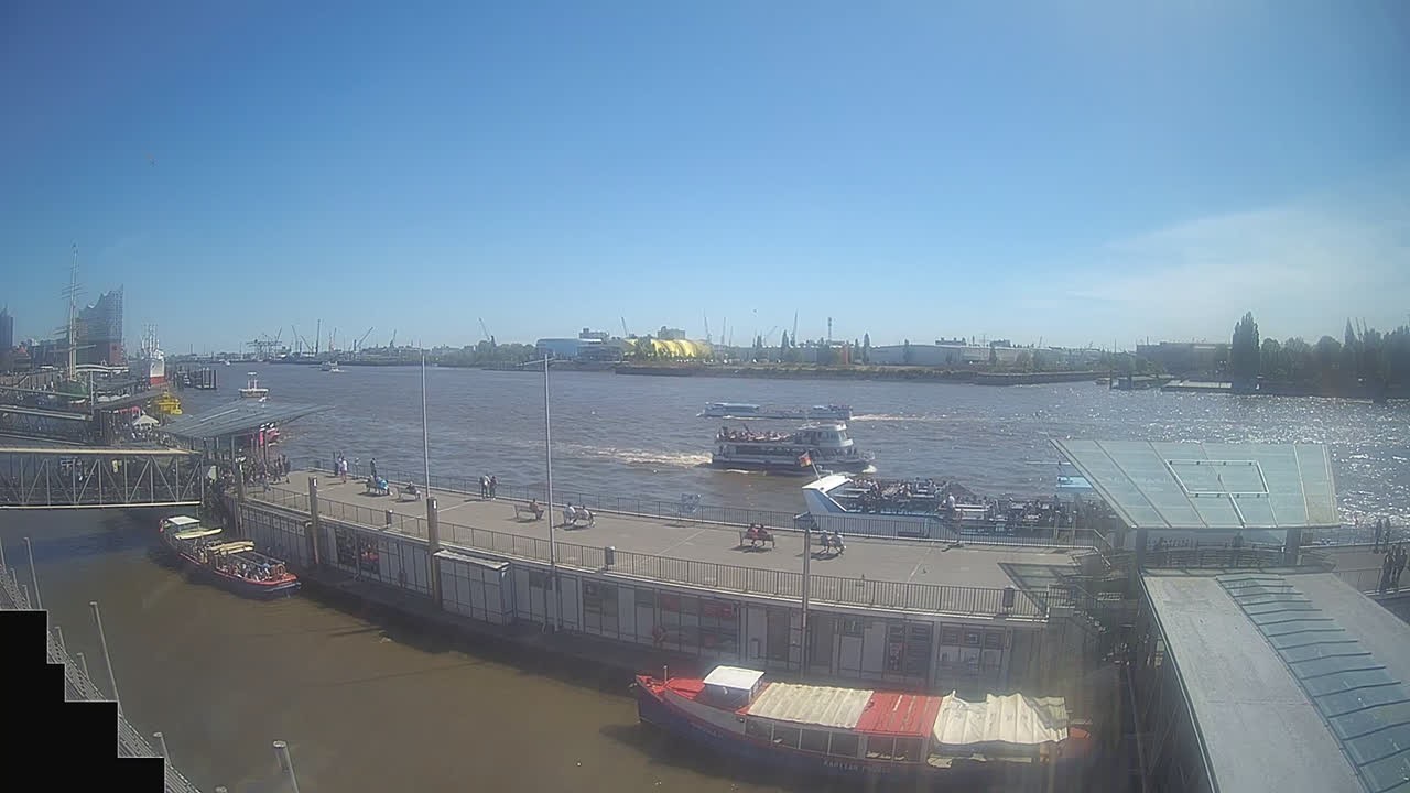 Archived image Webcam Hamburg: Cargo bridges