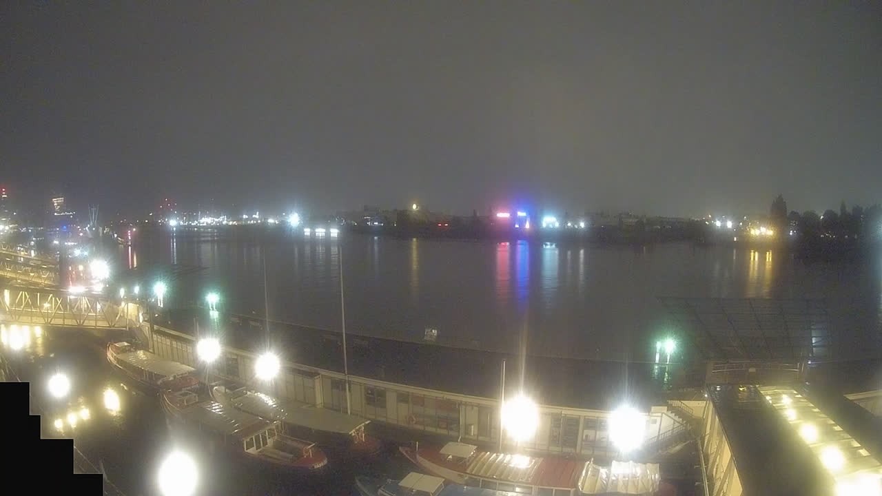 Archiv Foto Webcam Hamburg: Landungsbrücken