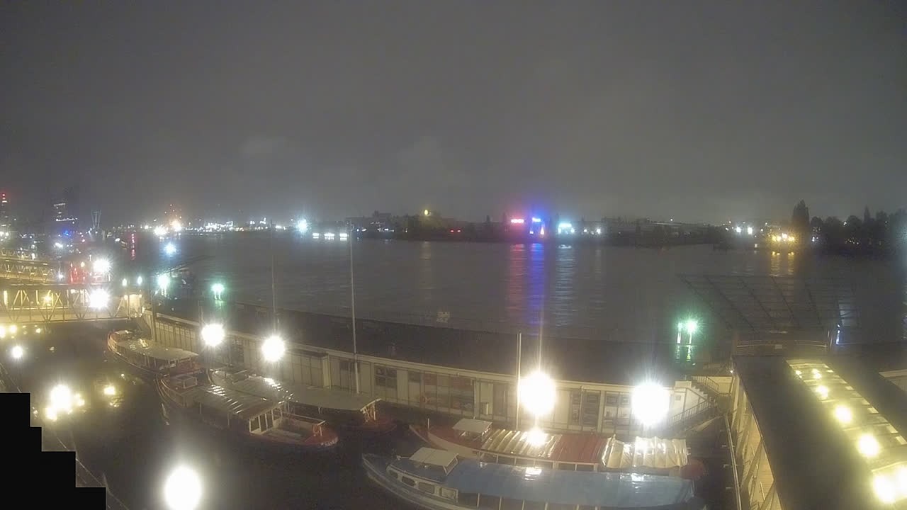 Archiv Foto Webcam Hamburg: Landungsbrücken