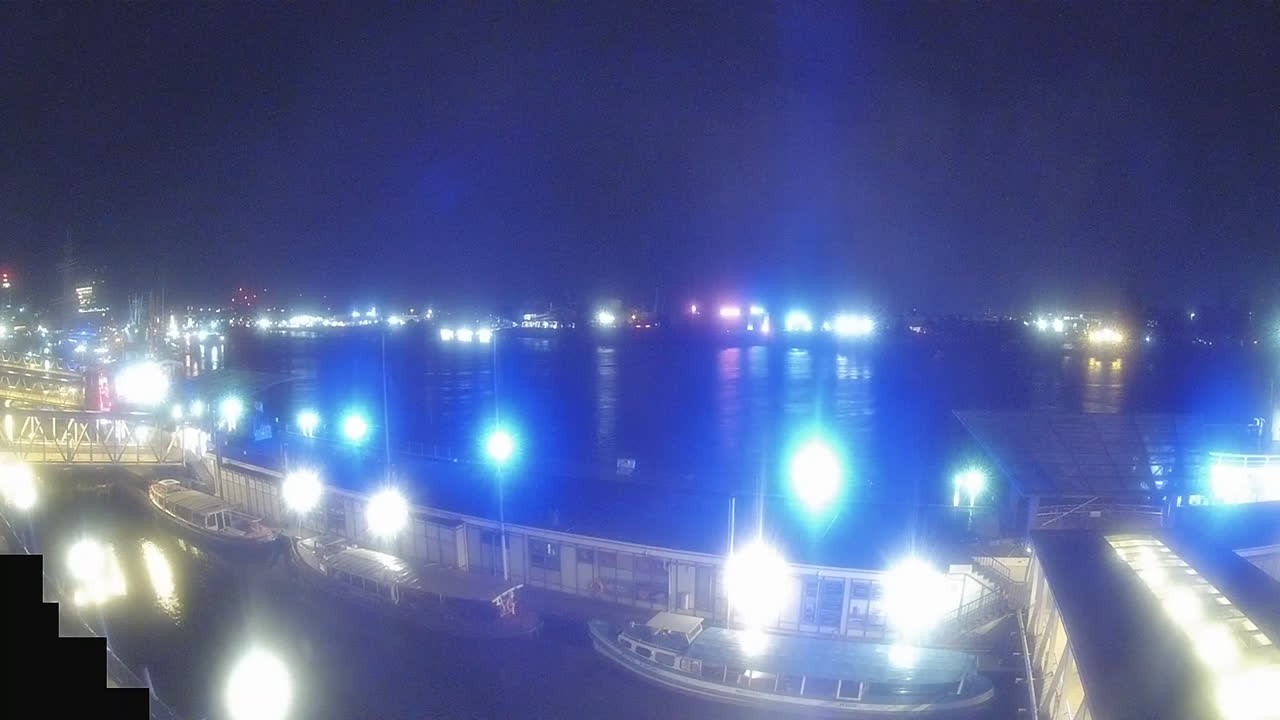 Archived image Webcam Hamburg: Cargo bridges