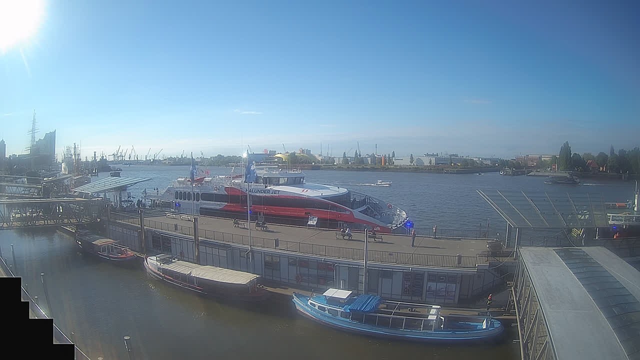 Archived image Webcam Hamburg: Cargo bridges