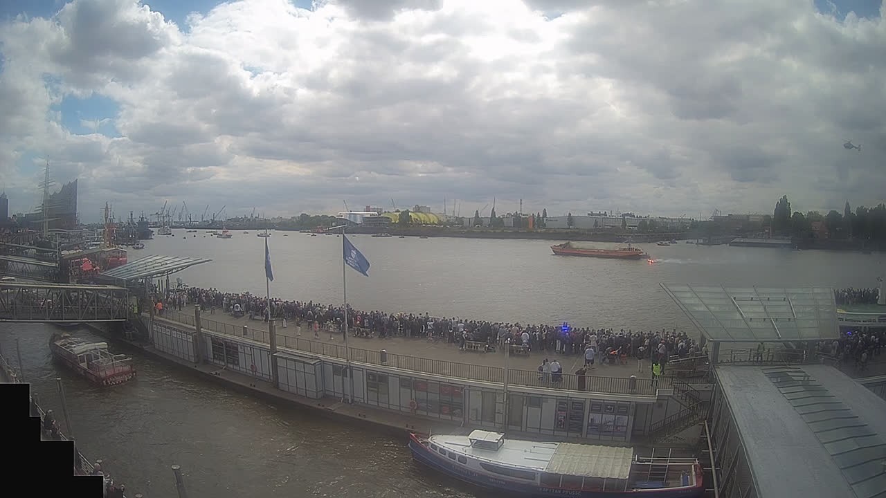Archived image Webcam Hamburg: Cargo bridges