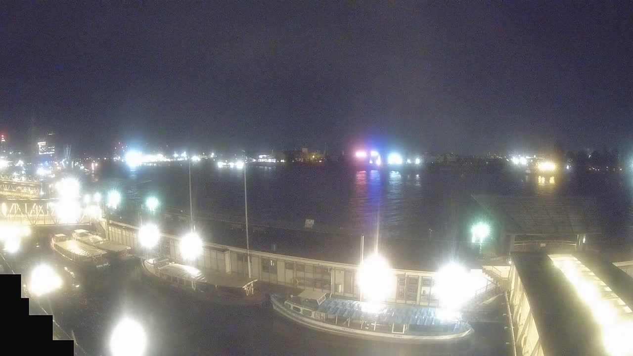 Archived image Webcam Hamburg: Cargo bridges