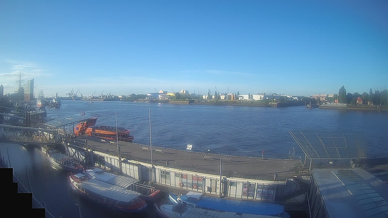 Archived image Webcam Hamburg: Cargo bridges