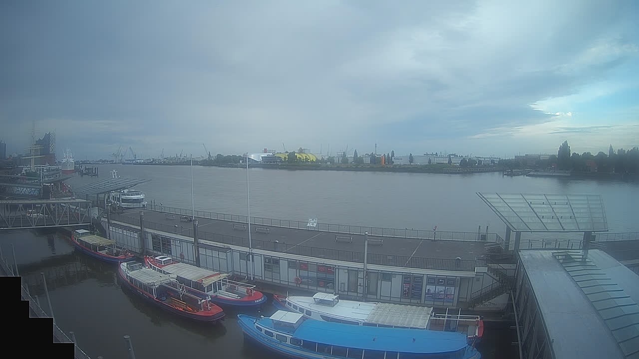 Archived image Webcam Hamburg: Cargo bridges