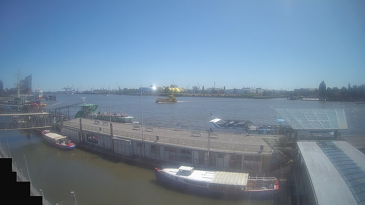 Archived image Webcam Hamburg: Cargo bridges