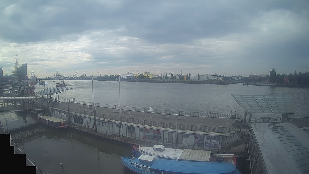 Archived image Webcam Hamburg: Cargo bridges
