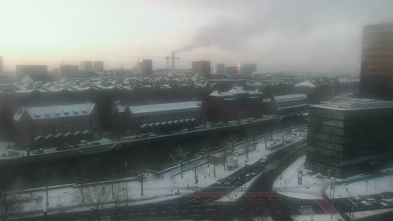 Archived image Webcam Hamburg: At the Chile House