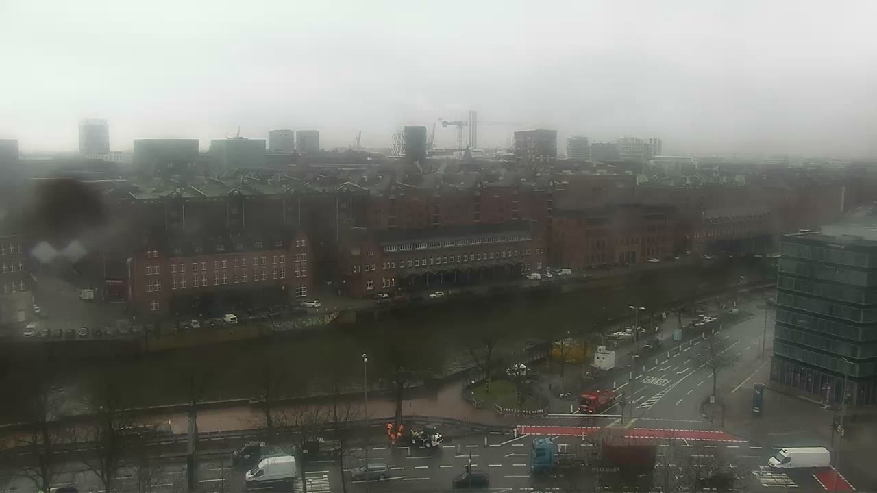 Archived image Webcam Hamburg: At the Chile House