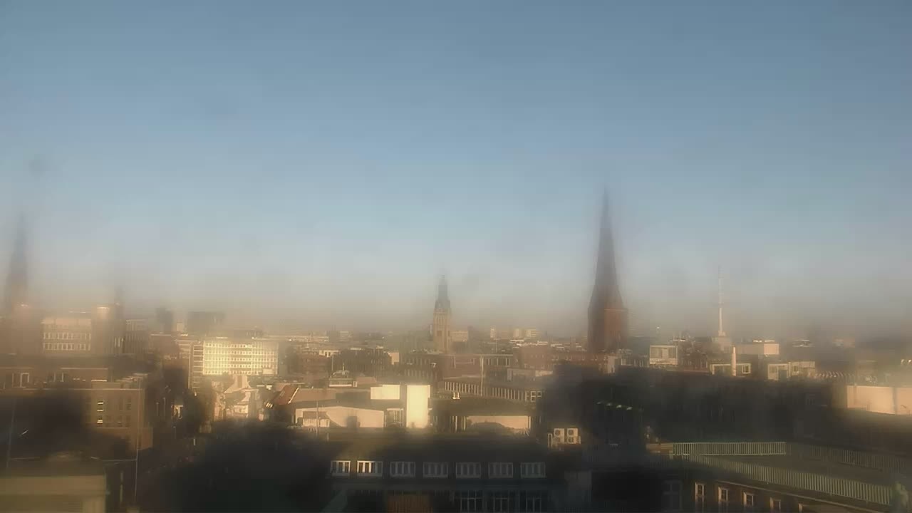 Archived image Webcam Hamburg: At the Chile House