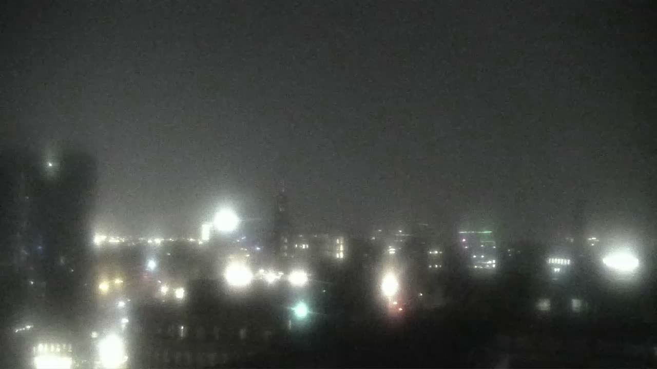 Archived image Webcam Hamburg: At the Chile House