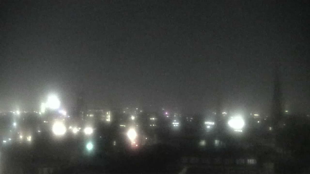 Archived image Webcam Hamburg: At the Chile House