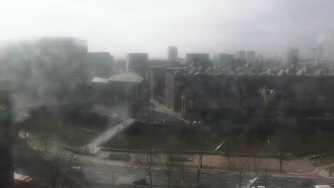 Archived image Webcam Hamburg: At the Chile House