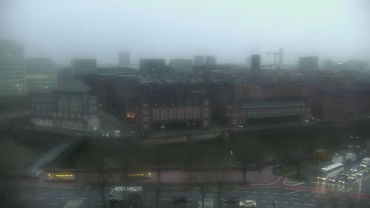 Archived image Webcam Hamburg: At the Chile House