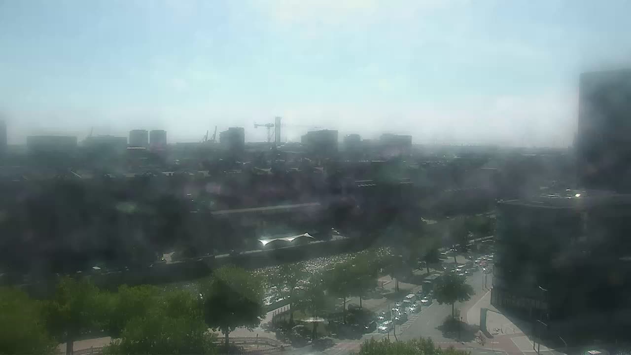 Archived image Webcam Hamburg: At the Chile House