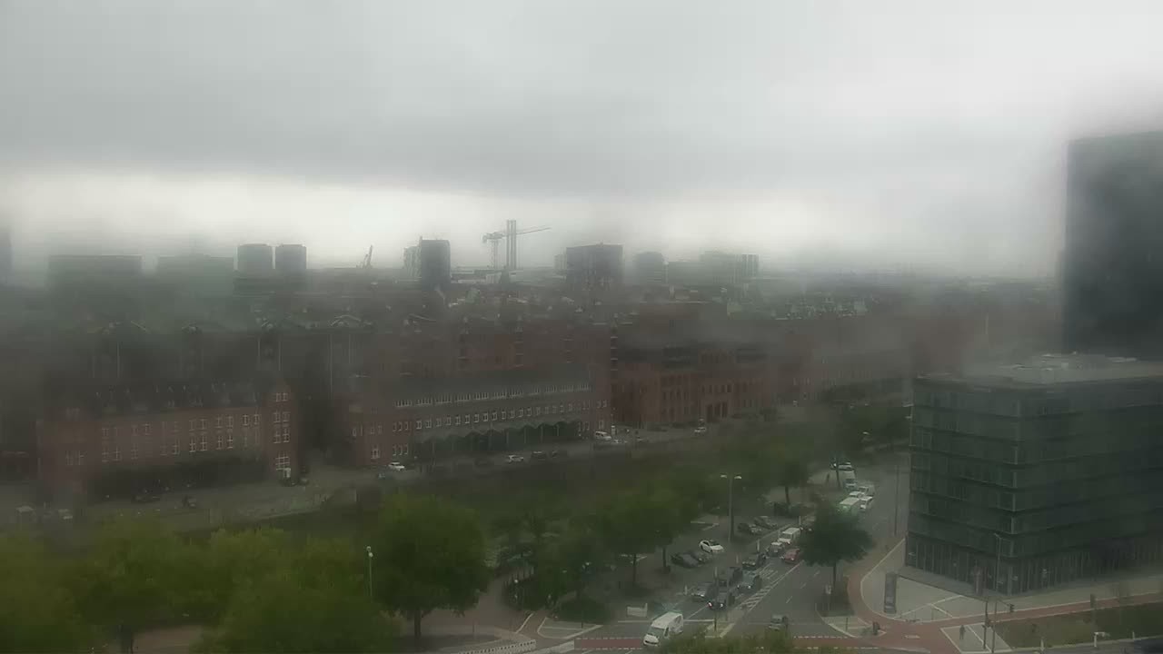 Archived image Webcam Hamburg: At the Chile House