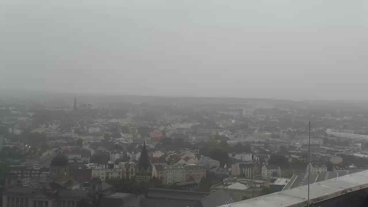 Archiv Foto Webcam Hamburg: Emporio-Hochhaus