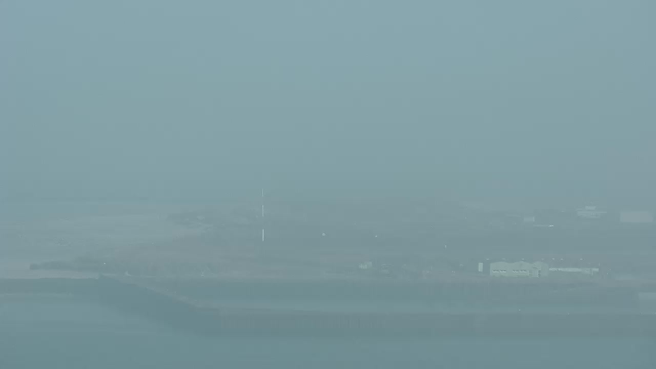 Archiv Foto Webcam Helgoland: Blick auf die Ladungsbrücke