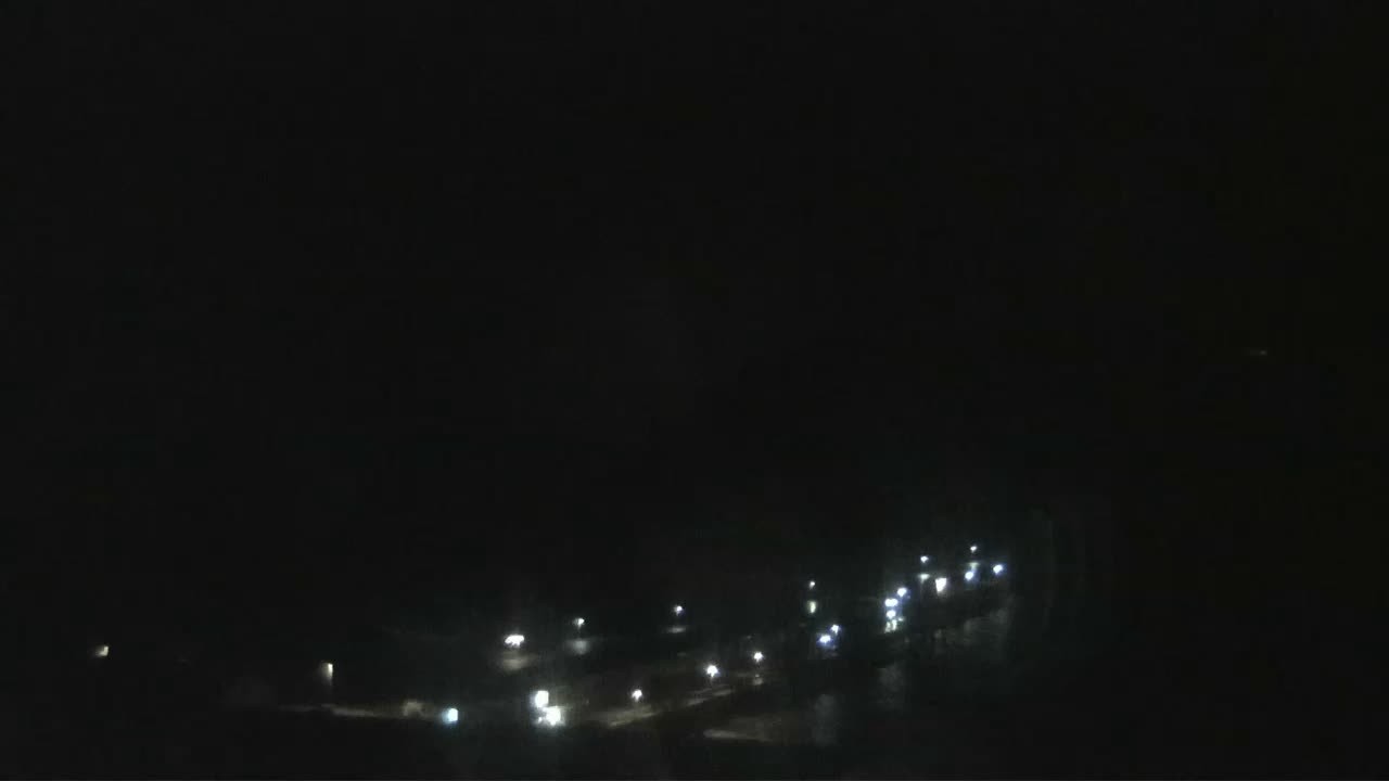 Archived image Webcam Helgoland: View of the loading bridge