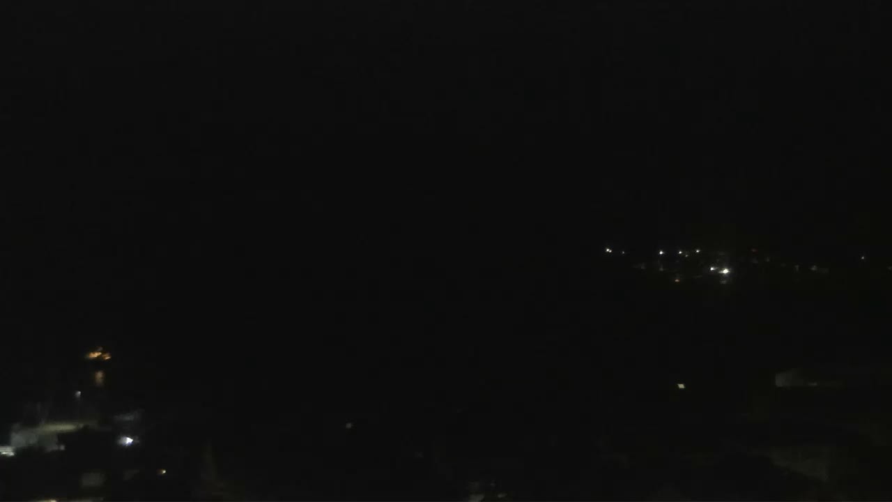 Archiv Foto Webcam Helgoland: Blick auf die Ladungsbrücke