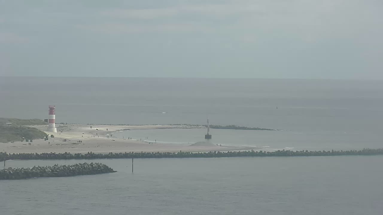 Archiv Foto Webcam Helgoland: Blick auf die Ladungsbrücke